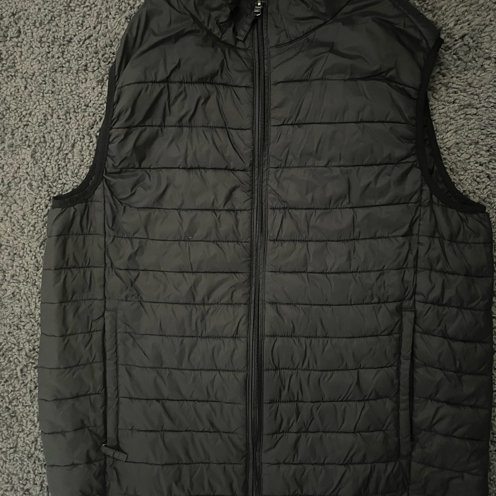 Men's Black Quilted Vest